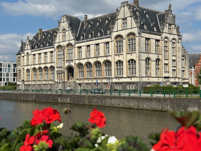 Advocaat Oudenaarde Kruisen verkeer